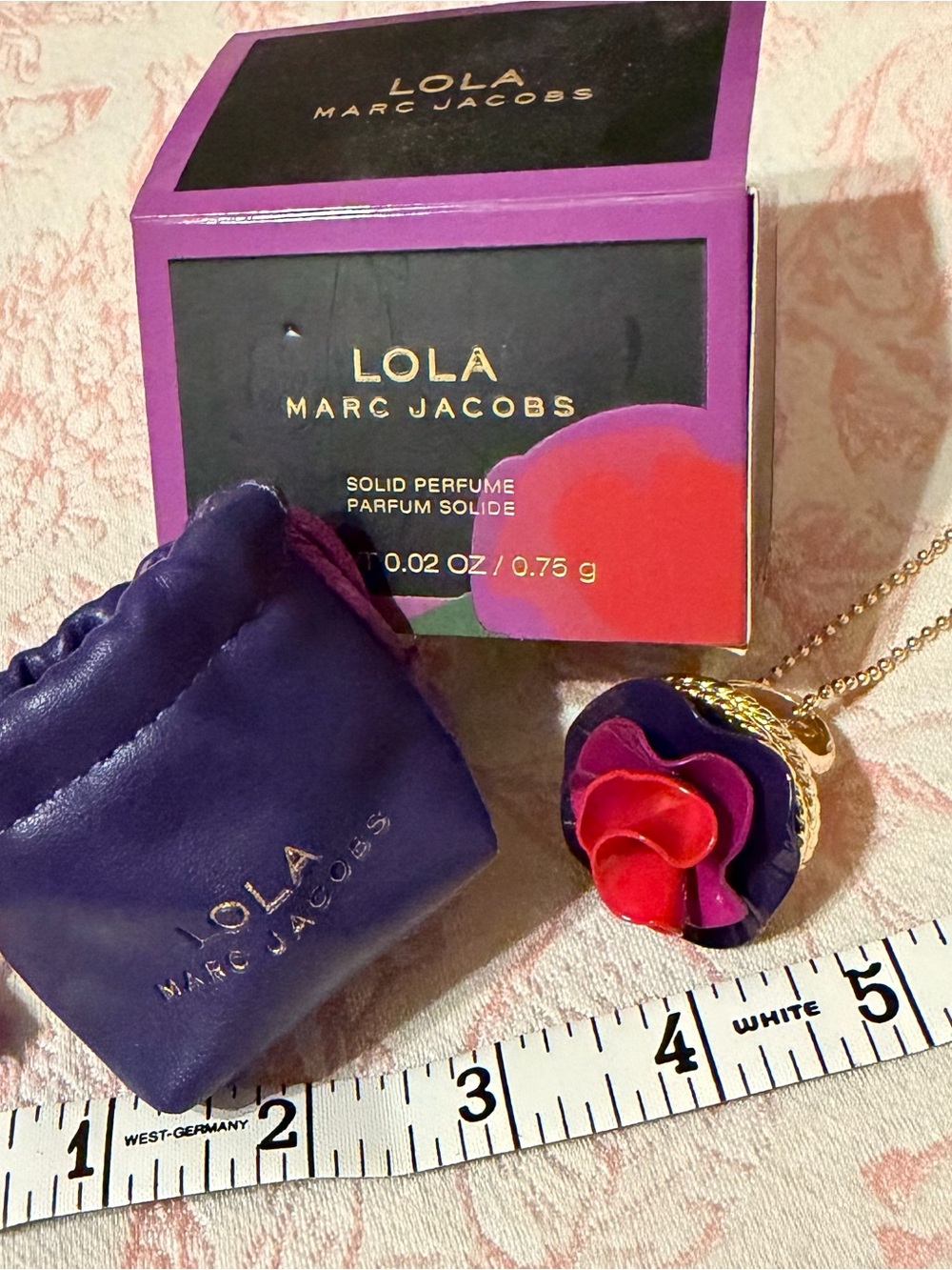 Marc Jacobs Lola Perfume Ring, Pendant, or Bag Charm in Purple, Red & Pink w/Bag